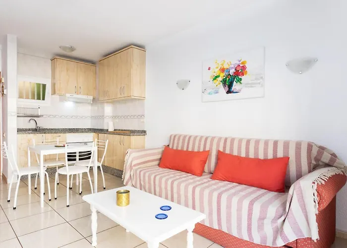 Angeles Apartment *