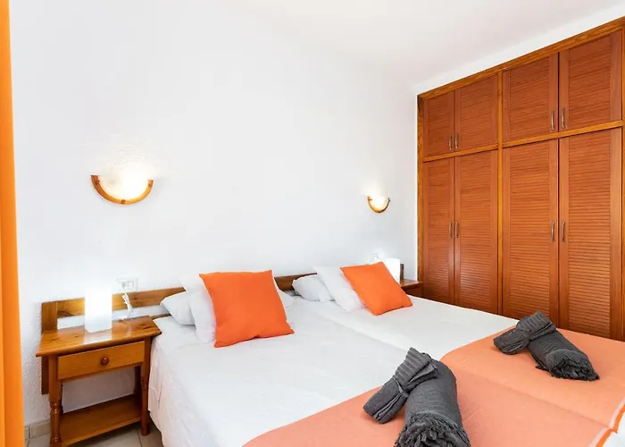 Angeles Apartman *